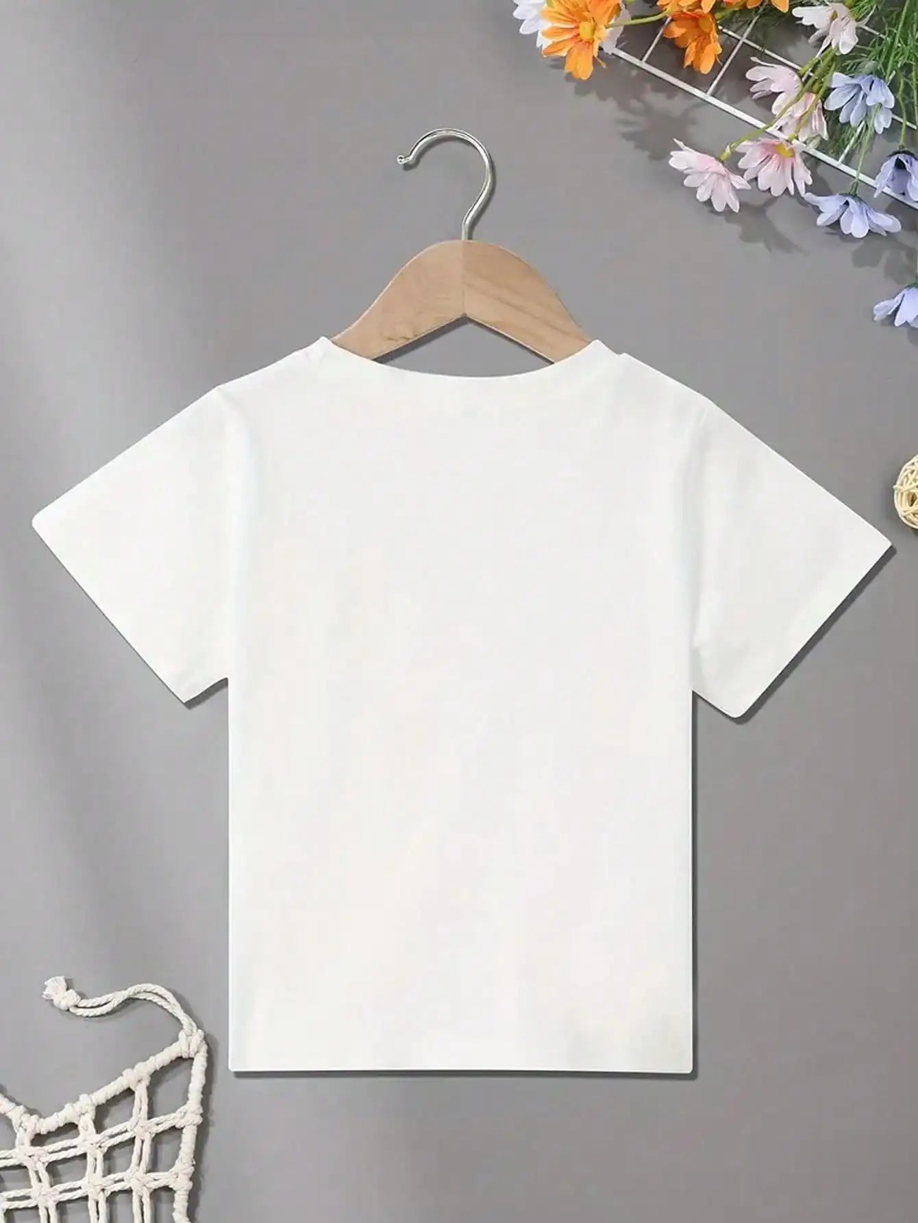 Tween Girls Cotton T-Shirt, White Tee With Rose Pattern Elements, Comfy & Cute Floral Art Print Tops
